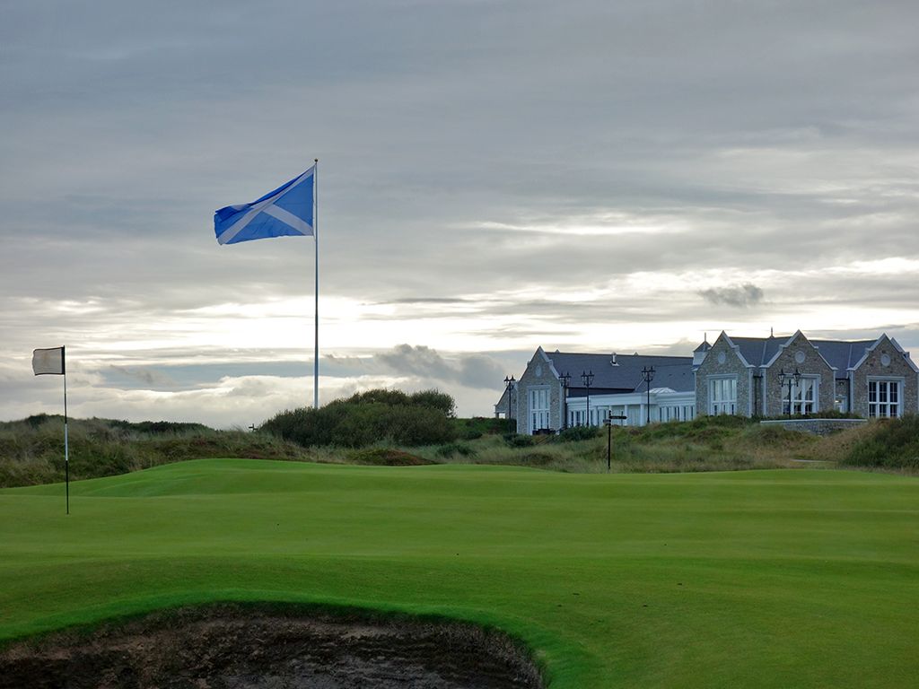 18th Hole at Trump International Golf Links Scotland (651 Yard Par 5)